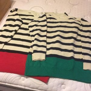 Size small but runs a little big, sweater